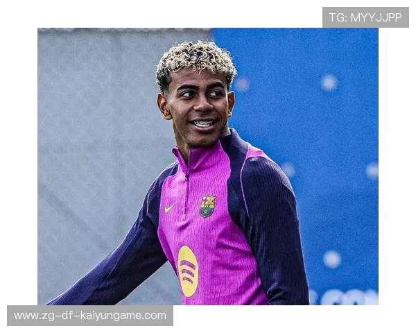 18岁票王+涅槃王者领衔！FIFPRO年度最佳11人揭晓，技术流统治足坛